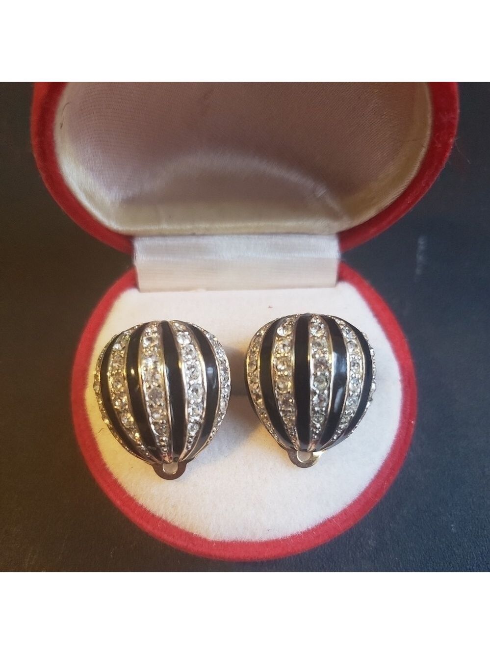HP. Nina Ricci Earrings